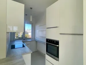 Prodej bytu 3+kk, Olomouc - Hejčín, Erenburgova, 75 m2