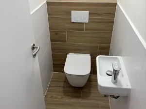 Pronájem bytu 1+kk, Jablonec nad Nisou, Jezdecká, 41 m2