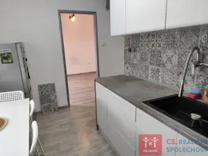 Pronájem bytu 3+1, Znojmo, Pražská sídl., 69 m2