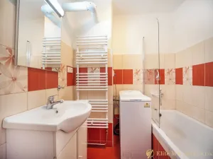 Prodej bytu 2+1, Šternberk, Husova, 59 m2