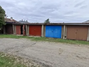 Prodej garáže, Valašské Meziříčí - Krásno nad Bečvou, Na Potůčkách, 19 m2