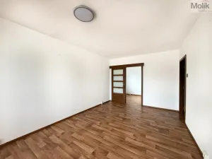 Pronájem bytu 2+1, Osek, Hrdlovská, 52 m2