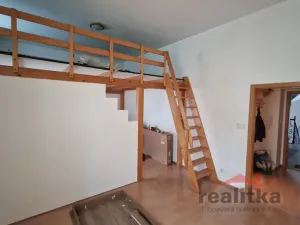 Pronájem bytu 1+kk, Opava - Předměstí, Olomoucká, 37 m2