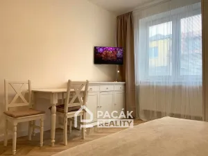 Pronájem bytu 1+1, Olomouc - Holice, Hanácká, 25 m2