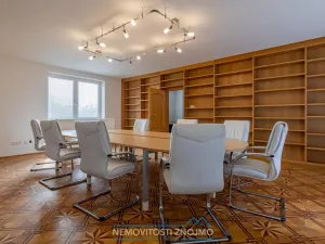 Prodej obchodního prostoru, Želetice, 3355 m2