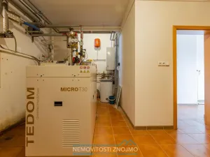 Prodej obchodního prostoru, Želetice, 3355 m2