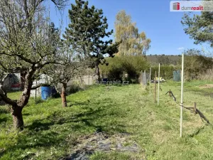 Prodej chaty, Veltrusy, V Cihelnách, 583 m2