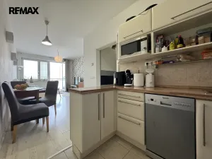 Prodej bytu 2+kk, Olomouc - Nové Sady, Družební, 50 m2