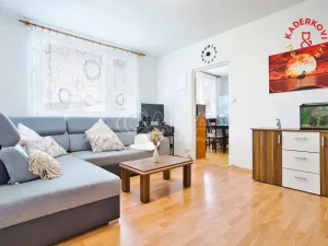 Pronájem bytu 2+1, Velké Opatovice, nám. Míru, 63 m2