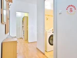 Pronájem bytu 2+1, Velké Opatovice, nám. Míru, 63 m2