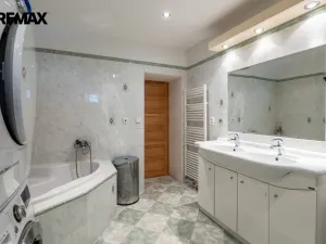 Prodej rodinného domu, Vejprty, Kamenická, 180 m2