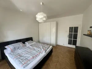 Pronájem bytu 2+kk, Praha - Vršovice, Vršovická, 57 m2
