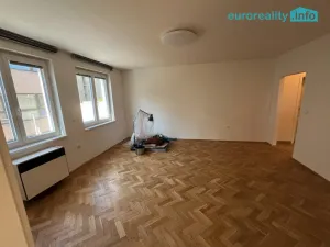 Pronájem bytu 3+kk, Praha, Spolupráce, 80 m2
