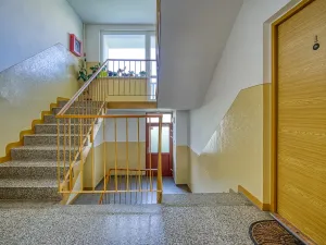 Pronájem bytu 1+1, Jirkov, Studentská, 35 m2