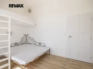 Prodej bytu 4+kk, Vráž, Nad Loděnicí, 104 m2