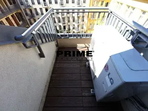 Pronájem kanceláře, Praha - Smíchov, Štefánikova, 147 m2