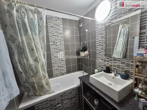 Prodej bytu 4+1, Liberec - Liberec XXIII-Doubí, Vackova, 83 m2