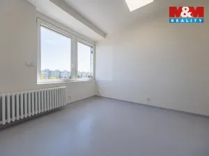 Pronájem obchodního prostoru, Praha - Petrovice, Ohmova, 22 m2