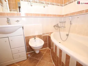 Pronájem bytu 3+1, Karlovy Vary - Drahovice, Stará Kysibelská, 94 m2