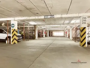 Prodej garážového stání, Praha - Střížkov, Lovosická, 18 m2