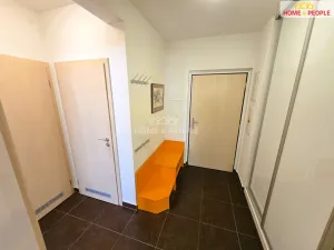 Prodej bytu 2+kk, Praha - Háje, Jurkovičova, 65 m2