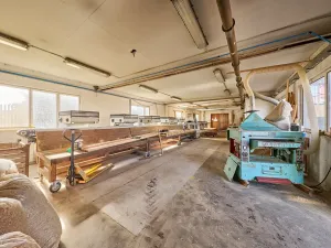 Prodej výrobních prostor, Seletice, 19535 m2