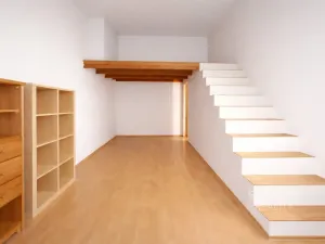 Pronájem bytu 2+kk, Praha - Smíchov, Grafická, 45 m2