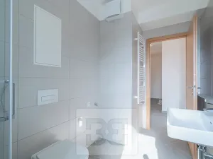 Pronájem bytu 1+kk, Praha - Dolní Měcholupy, Honzíkova, 34 m2