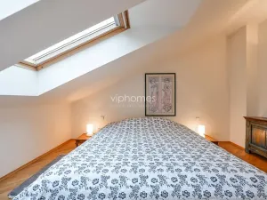 Pronájem bytu 3+kk, Praha - Nové Město, Odborů, 96 m2