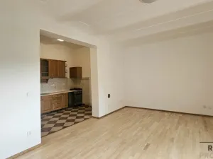 Pronájem bytu 1+1, Třebotov, Hlavní, 70 m2