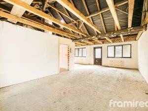 Prodej rodinného domu, Lovčičky, 200 m2