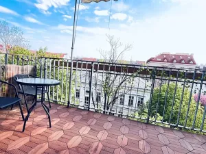 Pronájem bytu 2+1, Praha - Holešovice, 60 m2