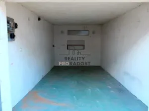 Pronájem garáže, Znojmo, Pod Soudním vrchem, 17 m2