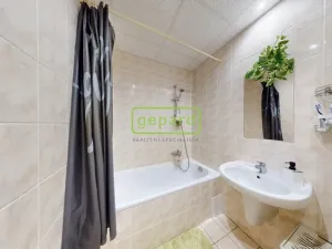 Prodej bytu 3+1, Děčín - Děčín VI-Letná, U Tvrze, 63 m2