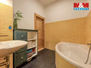 Prodej bytu 2+1, Plzeň - Jižní Předměstí, Edvarda Beneše, 70 m2