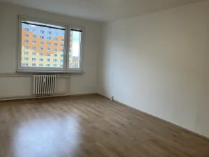 Pronájem bytu 2+1, Chomutov, Holešická, 62 m2