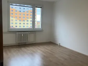 Pronájem bytu 2+1, Chomutov, Holešická, 62 m2