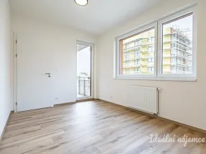 Pronájem bytu 2+kk, Praha - Vysočany, Poděbradská, 50 m2