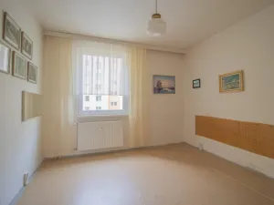 Prodej bytu 4+1, České Budějovice - České Budějovice 2, N. Frýda, 78 m2