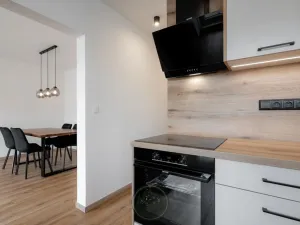 Prodej bytu 3+1, Sokolov, Jiřího z Poděbrad, 72 m2