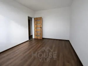 Prodej bytu 3+1, Praha - Hlubočepy, Lohniského, 68 m2