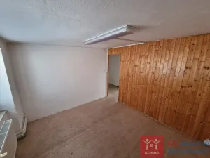 Pronájem obchodního prostoru, Znojmo, Divišovo náměstí, 120 m2