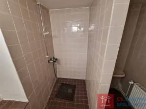 Pronájem obchodního prostoru, Znojmo, Divišovo náměstí, 120 m2