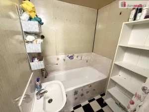 Pronájem bytu 2+1, Ústí nad Labem - Severní Terasa, Oblá, 60 m2