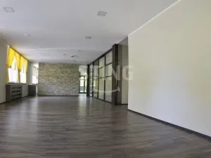 Pronájem restaurace, Frýdek-Místek, 1. máje, 655 m2