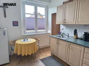 Pronájem bytu 1+1, Karlovy Vary, Plzeňská, 42 m2