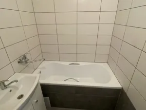 Pronájem bytu 2+1, Horní Slavkov, Poštovní, 50 m2