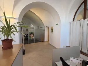 Pronájem kanceláře, Olomouc, Dolní náměstí, 204 m2