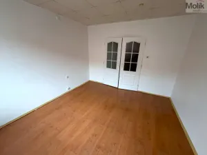 Pronájem bytu 2+1, Most, Vítězslava Nezvala, 58 m2