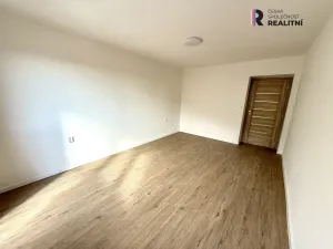 Prodej bytu 2+1, Horní Slavkov, Poštovní, 65 m2